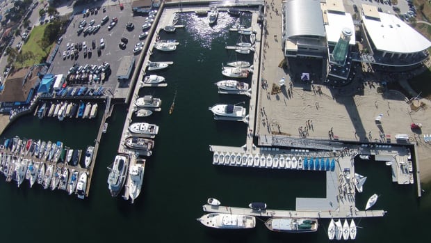 A new waterfront community center in Newport Beach, Calif., includes a multipurpose marina that Bellingham Marine built.