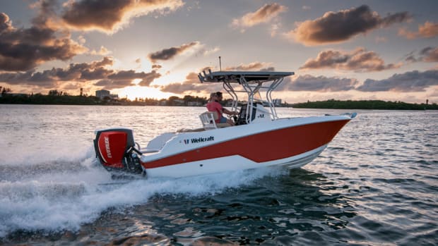 Wellcraft introduced the Fisherman 222 at the Miami International Boat Show.
