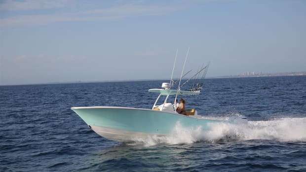 Mag Bay’s 33-foot center console.