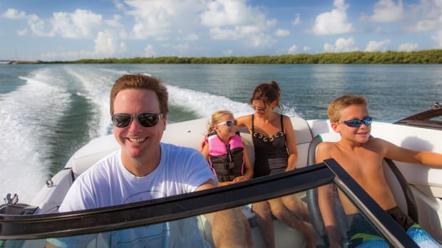 Getting middle-class families to invest in a new boat over an ever-growing variety of recreational choices is critical to the industry’s long-term health.