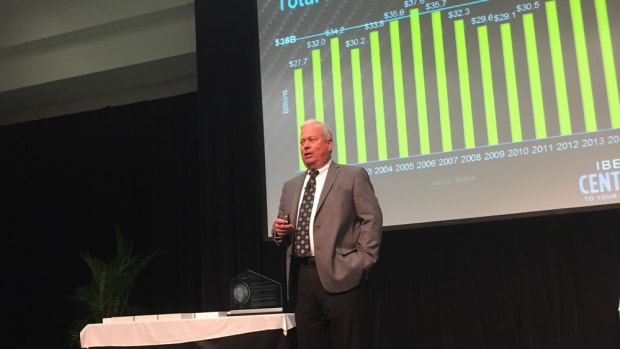 NMMA president Thom Dammrich told the breakfast audience that the industry could set a retail sales record this year.