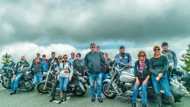 1. Clingmans Dome Group Shot Hull of a Tour