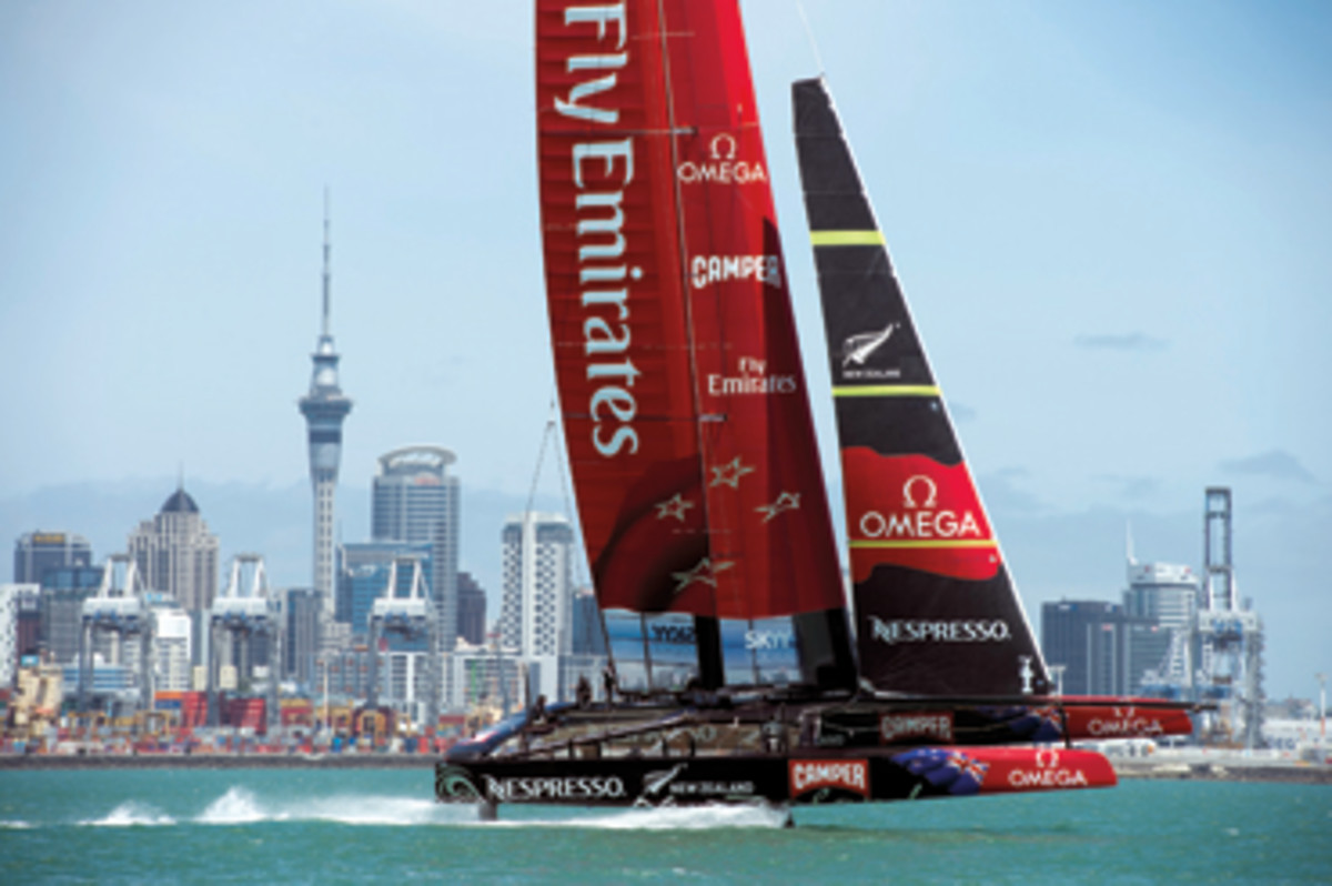 Emirates Team New Zealand . Testing on the Hauraki Gulf. 27/11/2012