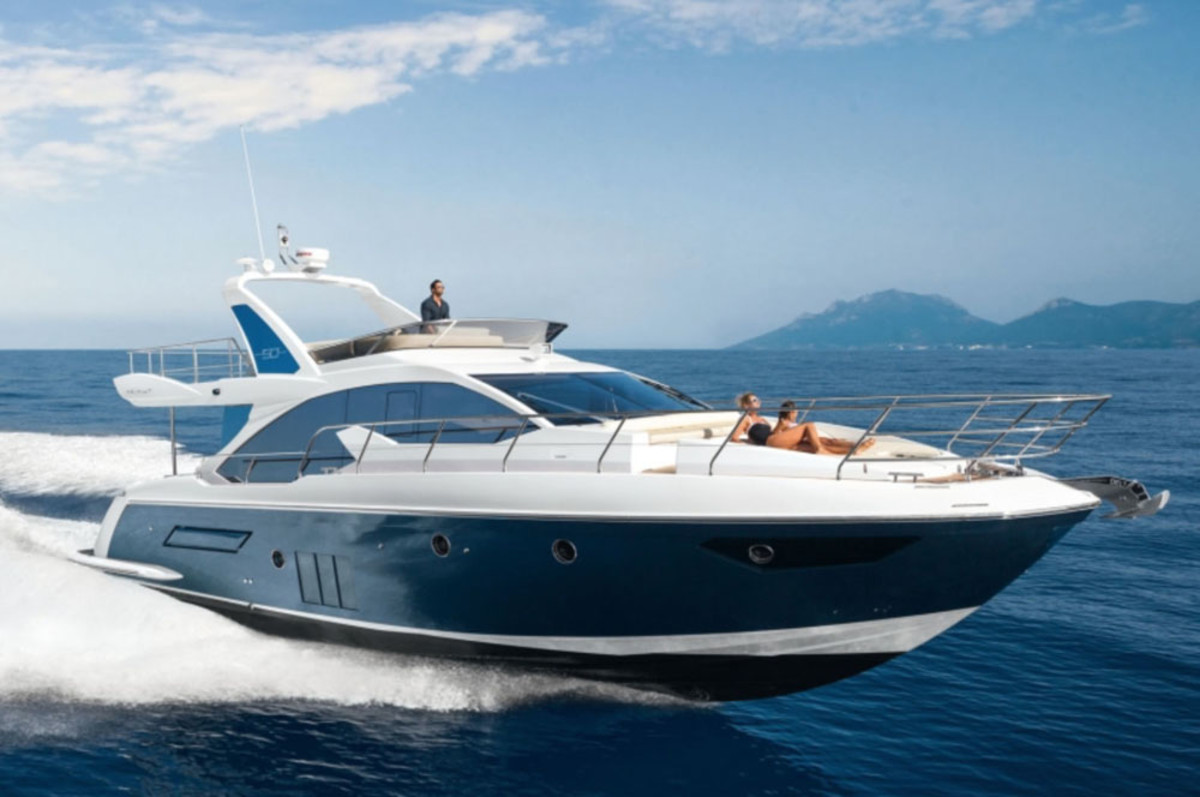 MarineMax Dallas will receive a new 2016 Azimut 50 Fly like the one shown here.