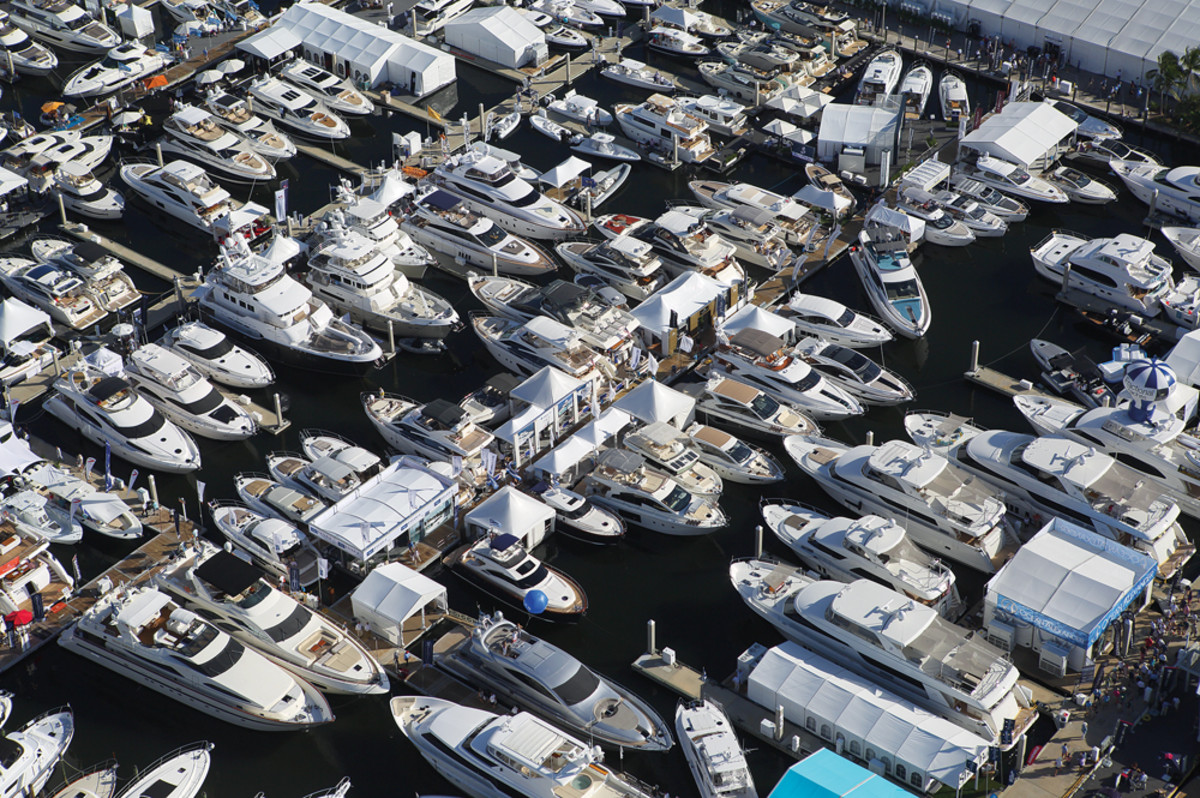 Some boat companies split their fleets. Smaller boats go to the convention center, and the big models are berthed at the Bahia Mar.