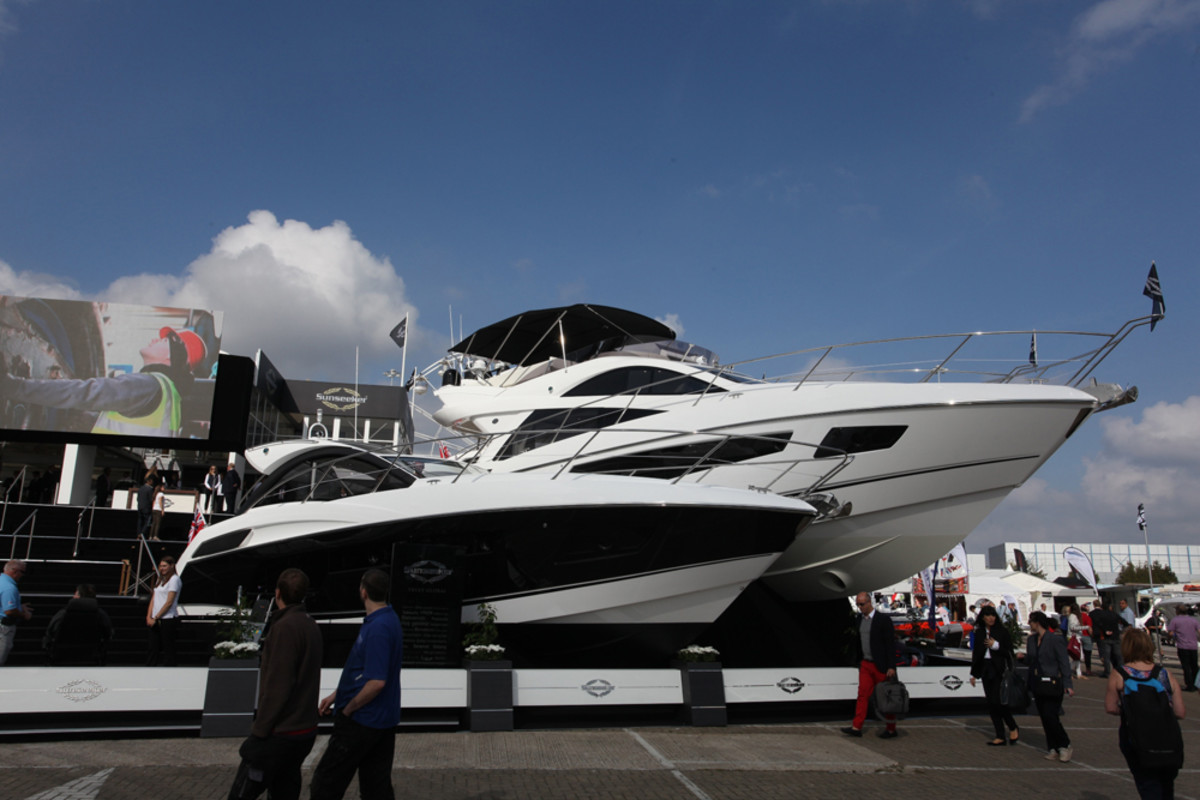 Sunseeker created a Great edition of the San Remo, dressed with Union Jack wrap, to display at a VIP section of the Southampton Boat Show, which will showcase Britain’s highest-end products.