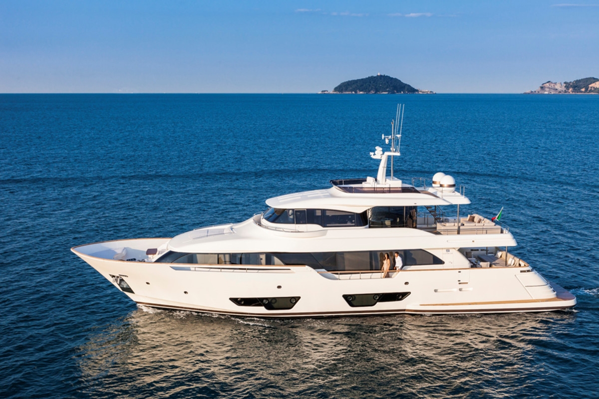 The Navetta 28 by Custom Line is one of eight new models the Ferretti Group is presenting at the Palm Beach International Boat Show.