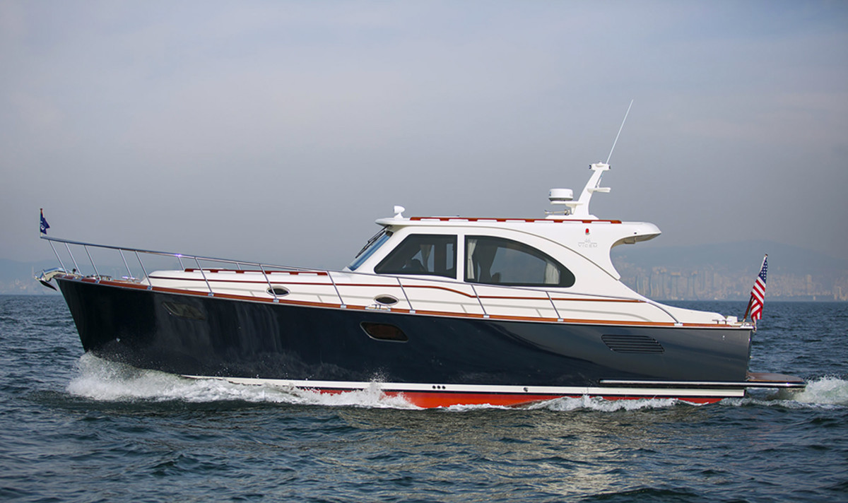 Vicem’s new V46 IPS is powered by two Volvo Penta IPS 600 engines and has a top speed of 30 knots and a cruising speed of 26 knots.