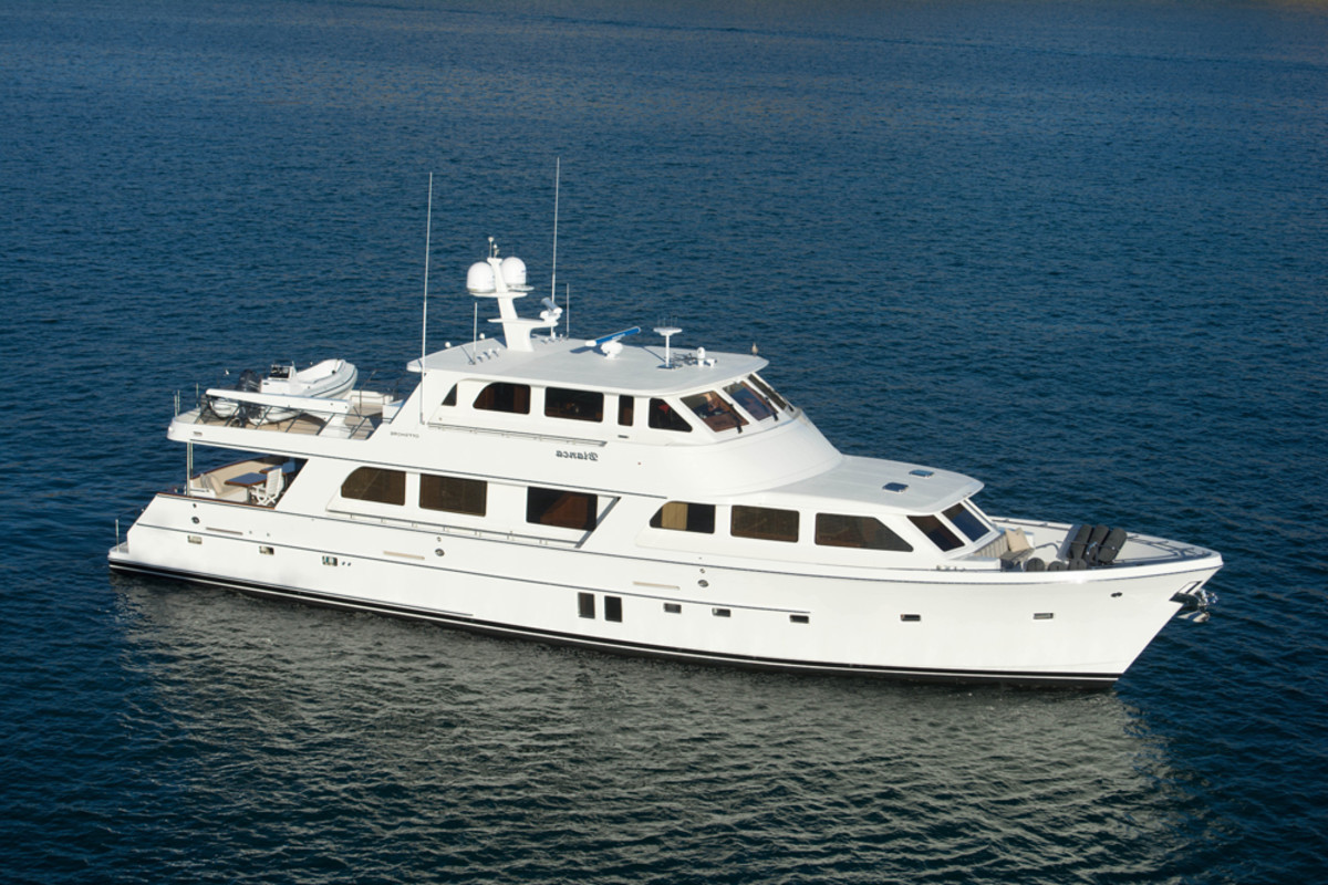 Offshore Yachts’ 87 Offshore Motoryacht.