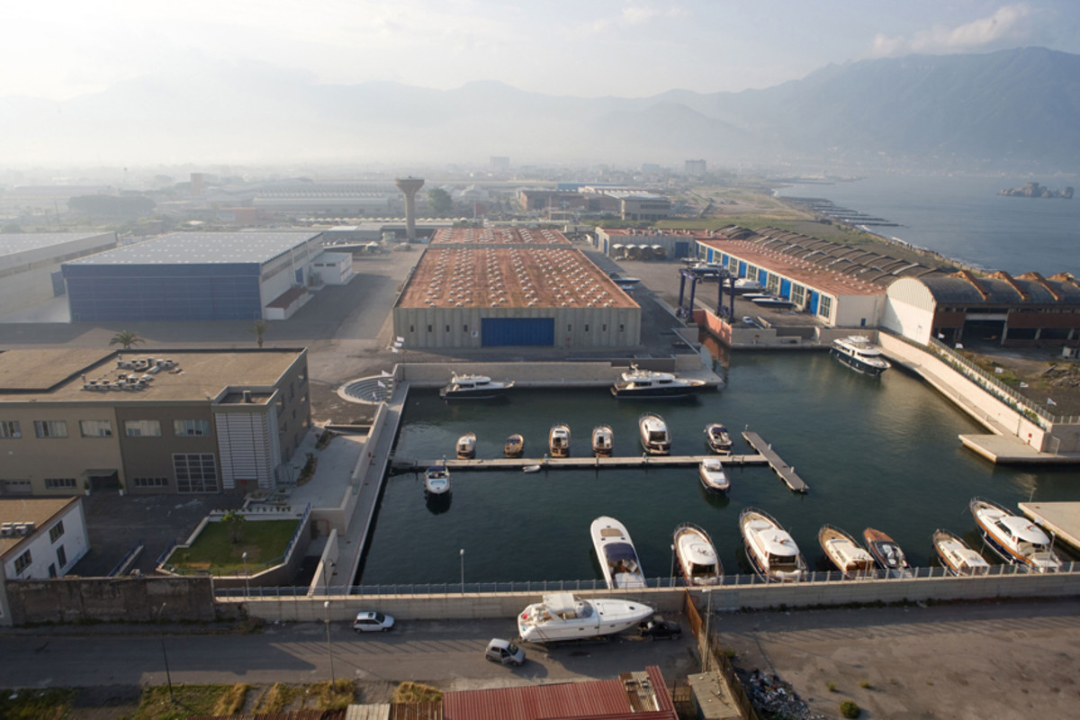 Arcadia Yachts acquired 21 percent of Marina di Torre Annunziata.
