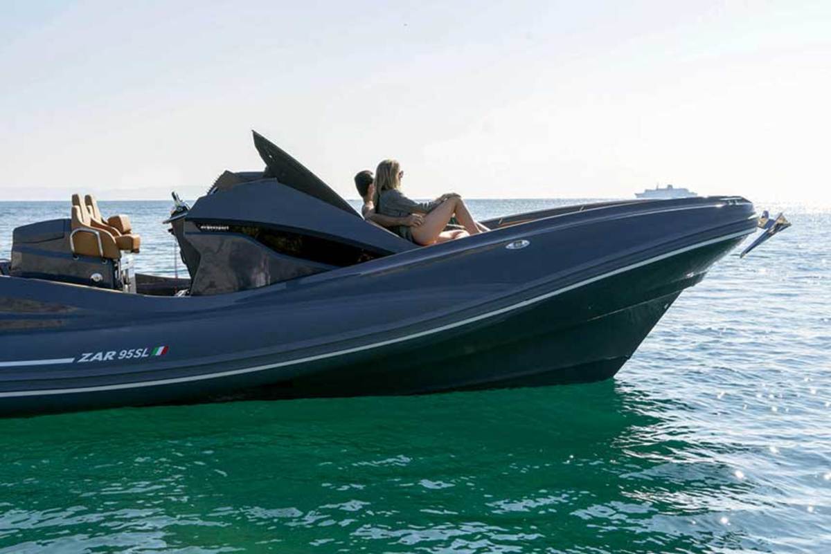 The Zar Formenti 95SL balances form and function with its upturned bow.  “I used organic and dynamic shapes to help the boat integrate better with its surroundings,” designer Carlos Vidal says.