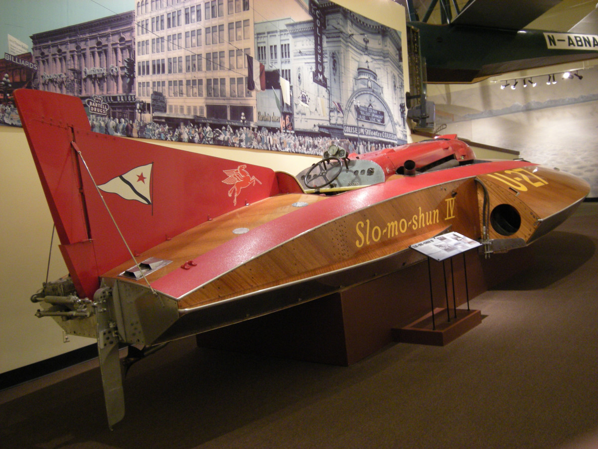 Slo-mo-shun IV was a key player in Seattle’s powerboat racing scene.