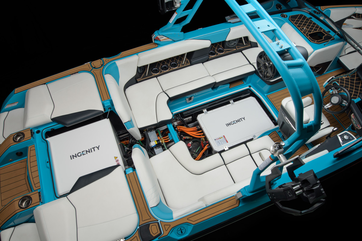 Nautique partnered with sister company Ingenity for the all-electric Super Air Nautique GS22E.