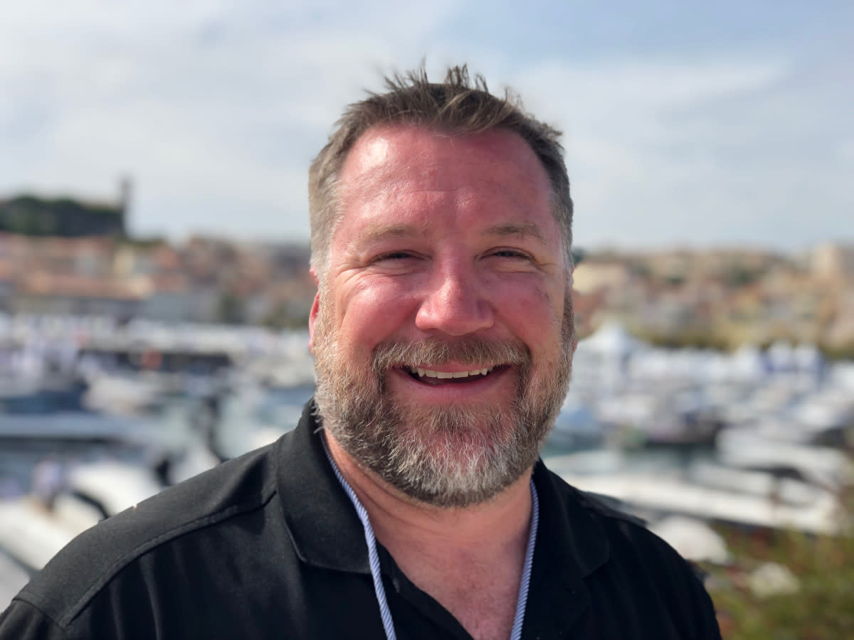 Vice president of marketing innovation Eric Dallin is the new Sail publisher.