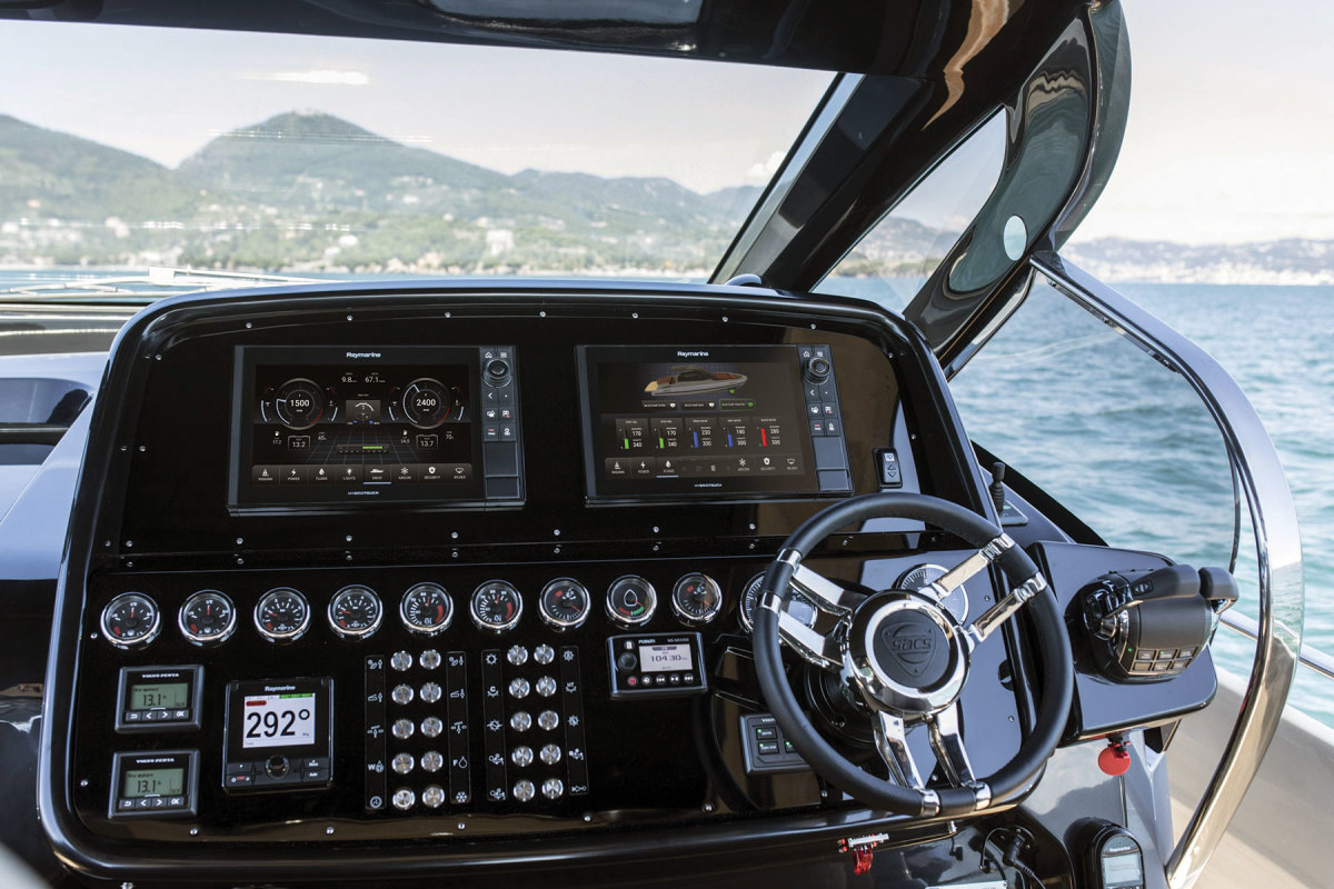 Digital switching’s biggest advantages 
for boatbuilders include automation and configurability, which simplify operation.