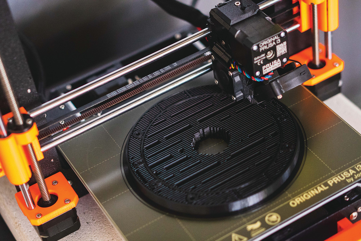 Roswell uses a Prusa i3 3D printer to manufacture speaker grills.