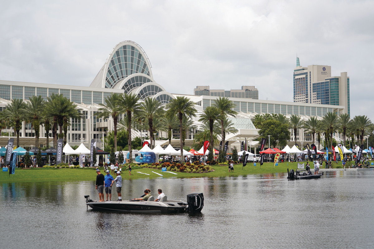A Water Demo Day was held on the pond adjacent to the Orange County Convention Center.